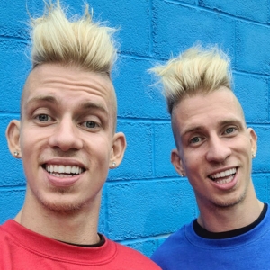 Da Vinky Twins